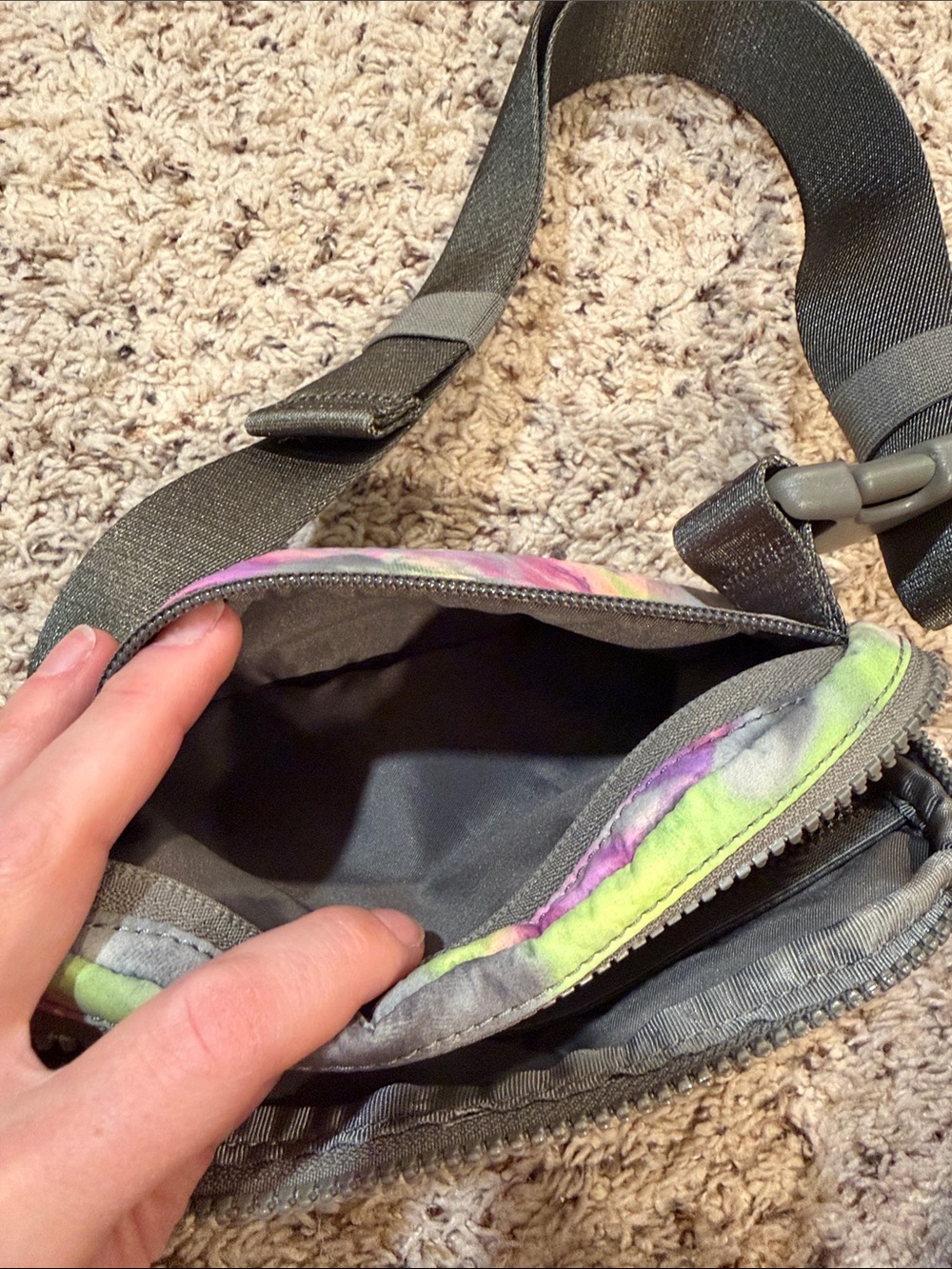 lululemon athletica Tie-Dye Belt Bag — Green, Pink & Gray - Picture 4 of 10